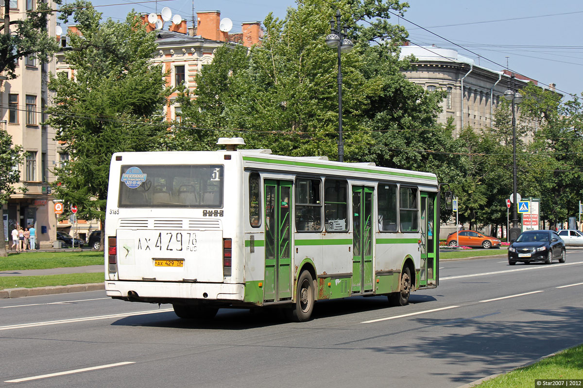 Sankt Petersburg, LiAZ-5256.26 Nr. 3185