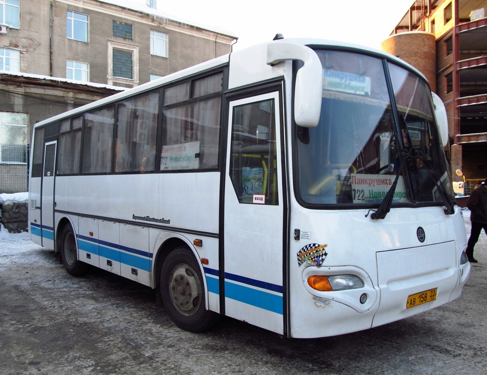 Алтайский край, КАвЗ-4235-32 № АВ 158 22