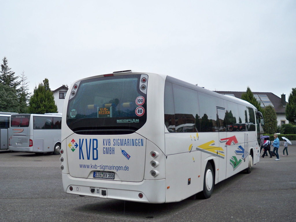 Баден-Вюртемберг, Neoplan P23 N3516Ü Trendliner Ü № 100