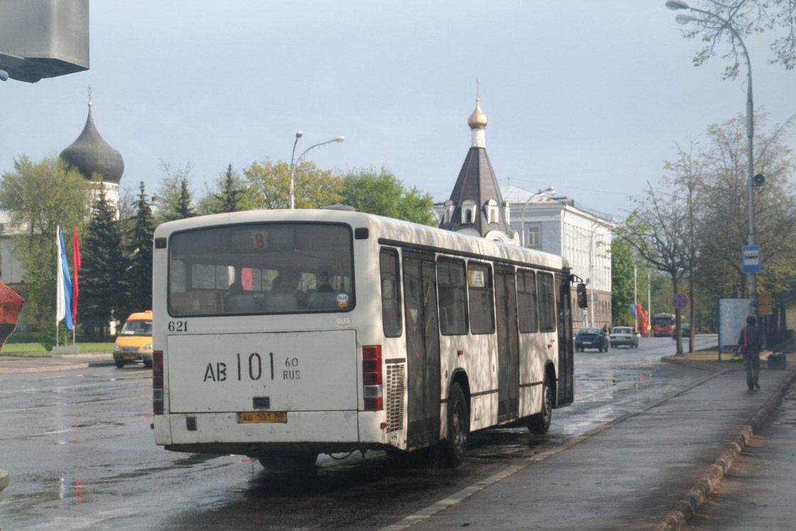 Псковская область, Mercedes-Benz O345 № 621