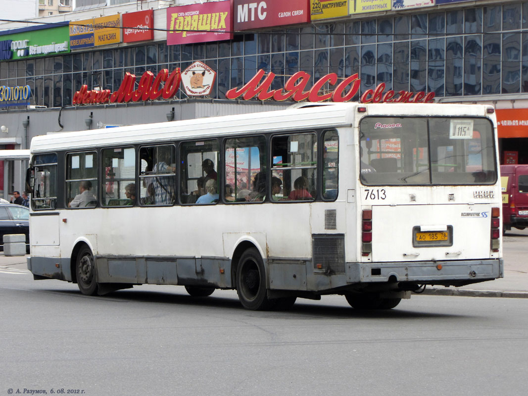 Санкт-Петербург, ЛиАЗ-5256.25 № 7613