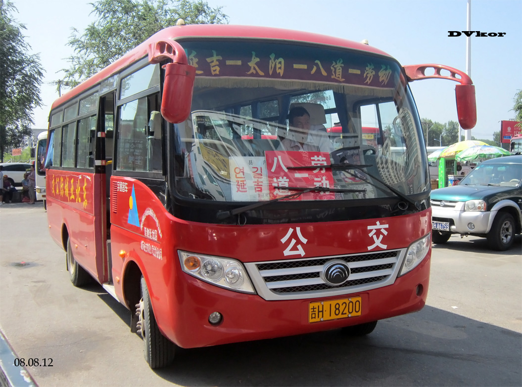 Китай, Yutong ZK6720GF № 吉H 18200