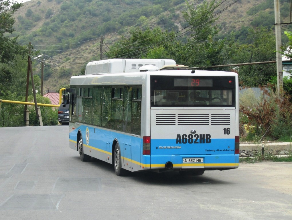 Алматы, Yutong ZK6120HGM № 16