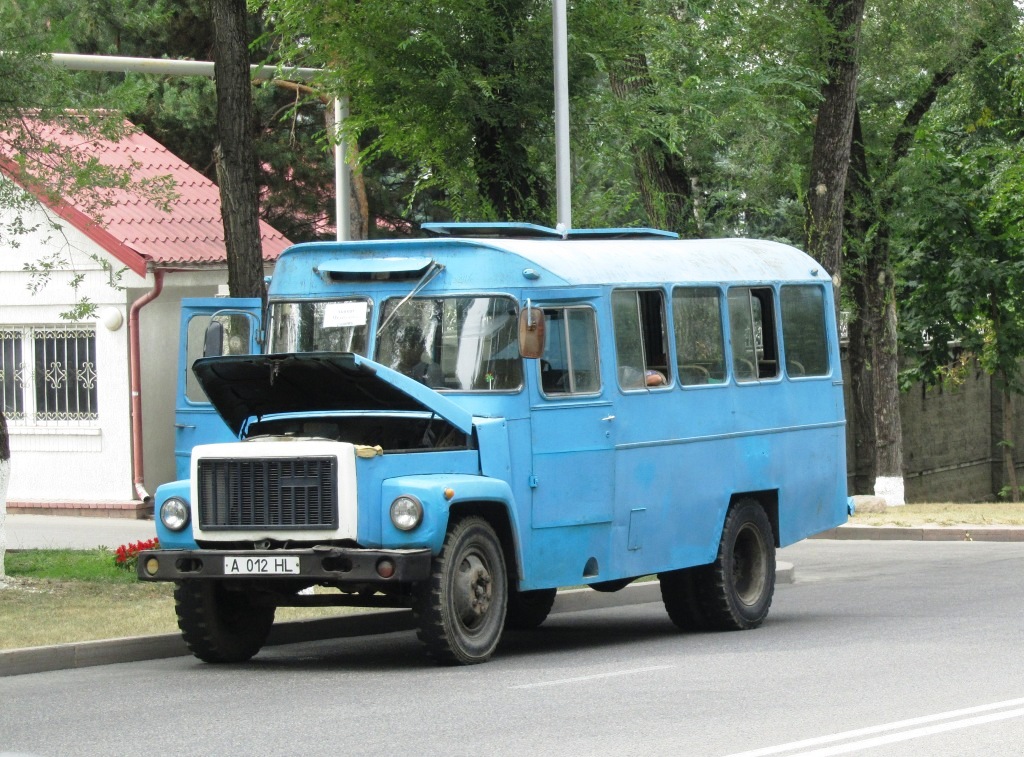 Алматы, ТАРЗ-3270 № A 012 HL