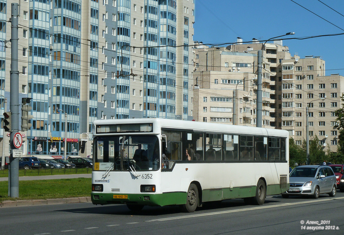 Санкт-Петербург, Волжанин-52701-10-02/22 № 6352