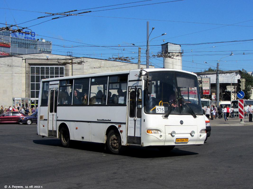 Ленинградская область, КАвЗ-4235-31 (2-2) № АМ 044 47