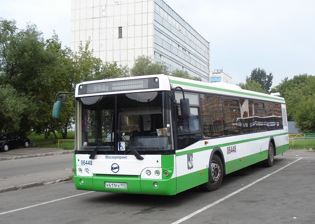 Moscow, LiAZ-5292.21 # 06448