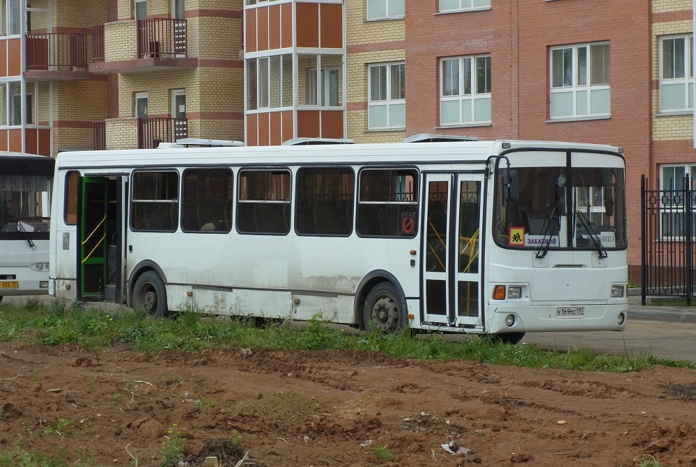 Moskva, LiAZ-5256.36-01 č. К 169 МС 197