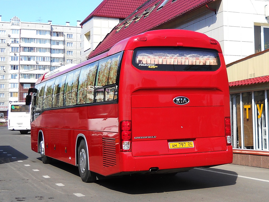 Красноярск междугородный. Kia Granbird 43. Kia Granbird 2012. Kia Granbird м686св. Киа Грандберд Парквей.