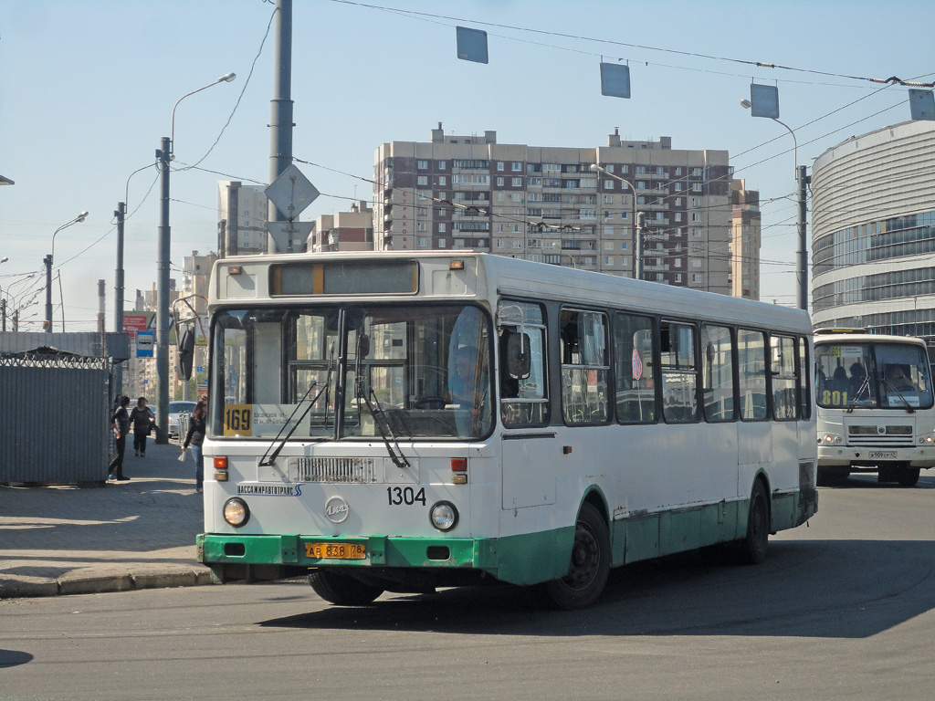 Санкт-Петербург, ЛиАЗ-5256.25 № 1304