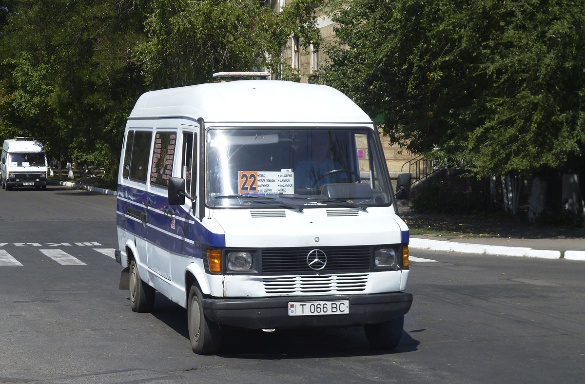 Приднестровье, Mercedes-Benz T1 308D № Т 066 ВС