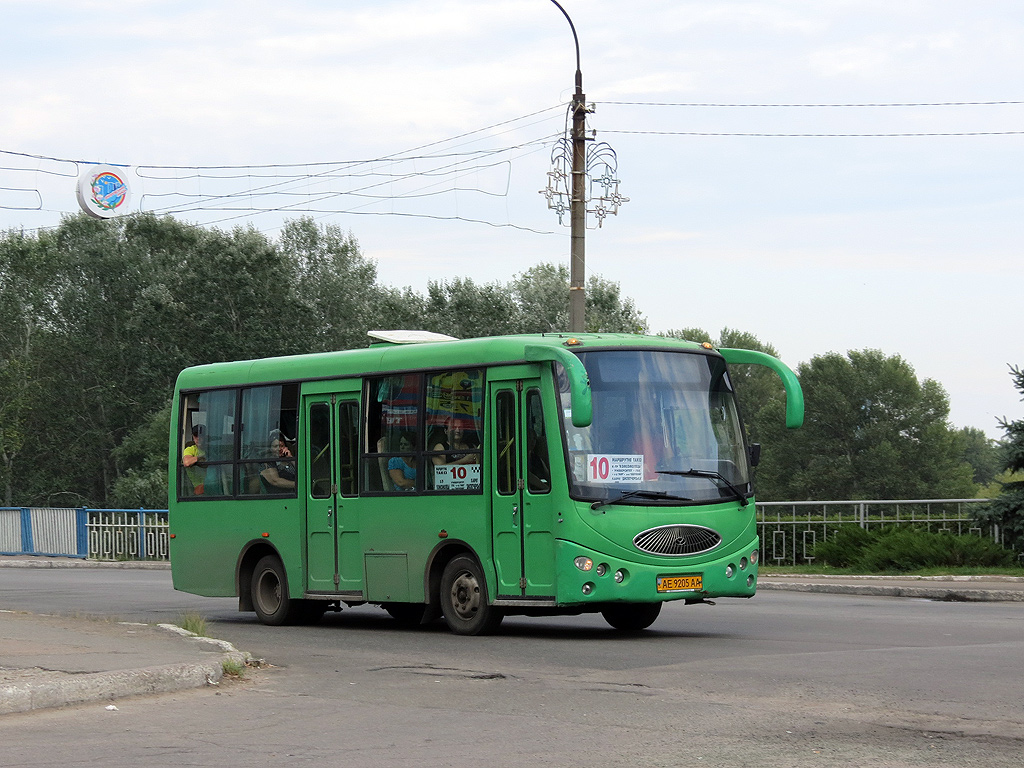 Днепропетровская область, YouYi ZGT6710D № AE 9205 AA