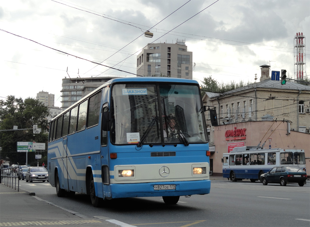 Москва, Mercedes-Benz O330 № У 827 ОЕ 177