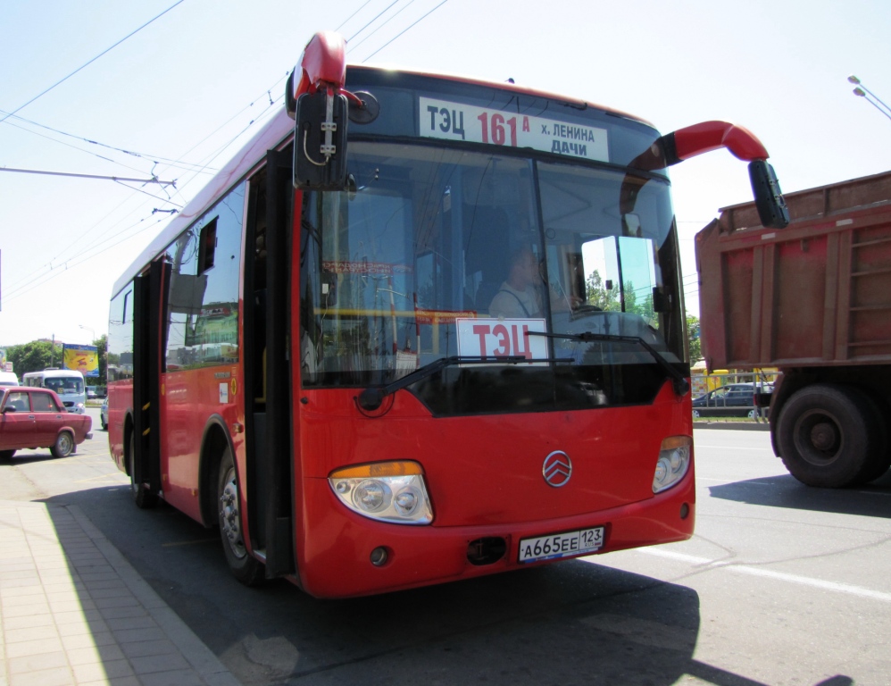 Краснодарский край, Golden Dragon XML6840 № А 665 ЕЕ 123