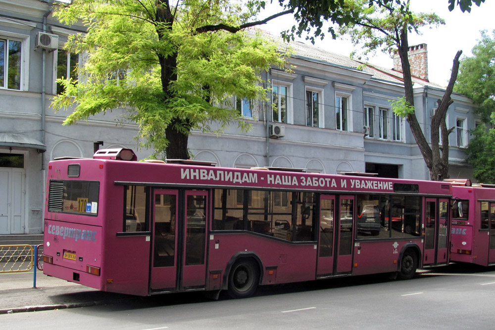 Odessa region, MAZ-103.075 Nr. 2102