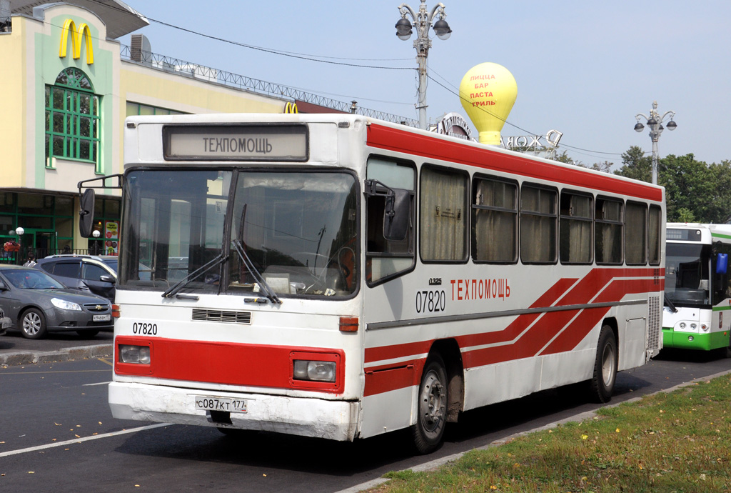 Москва, Mercedes-Benz O325 № 07820