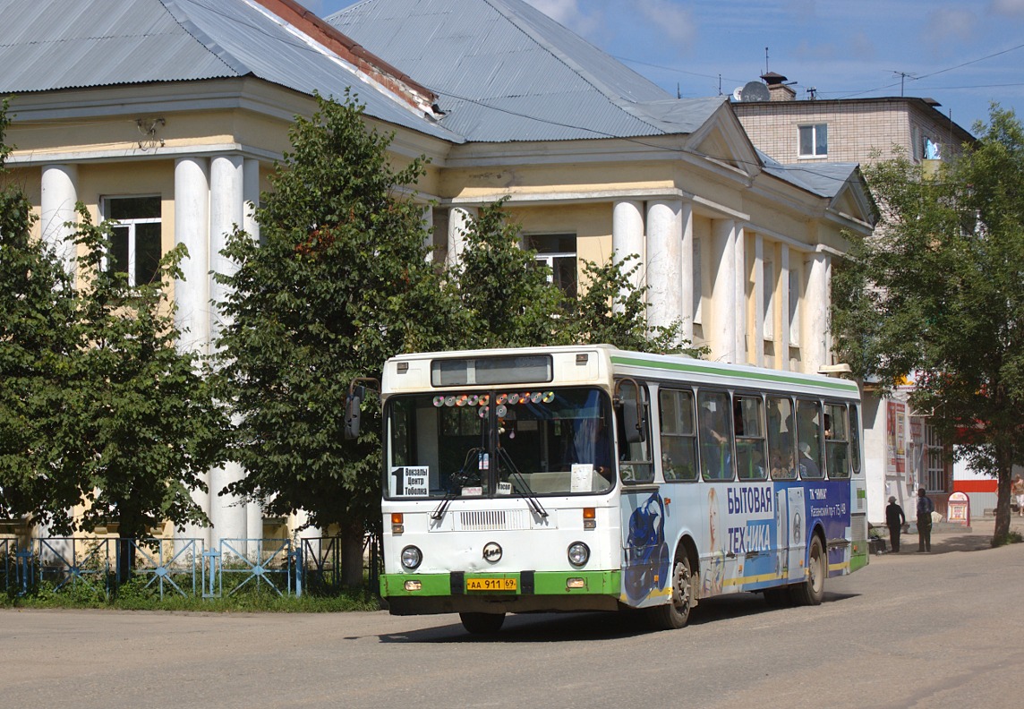 Тверская область, ЛиАЗ-5256.35 № АА 911 69