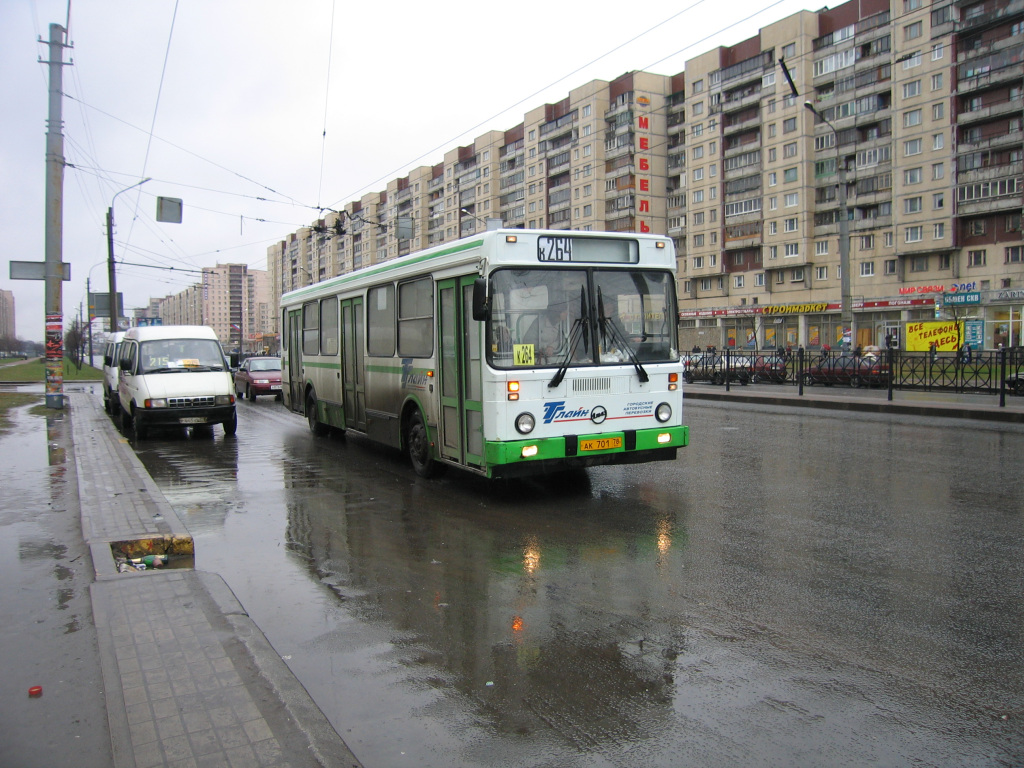 Санкт-Петербург, ЛиАЗ-5256.40 № АК 701 78