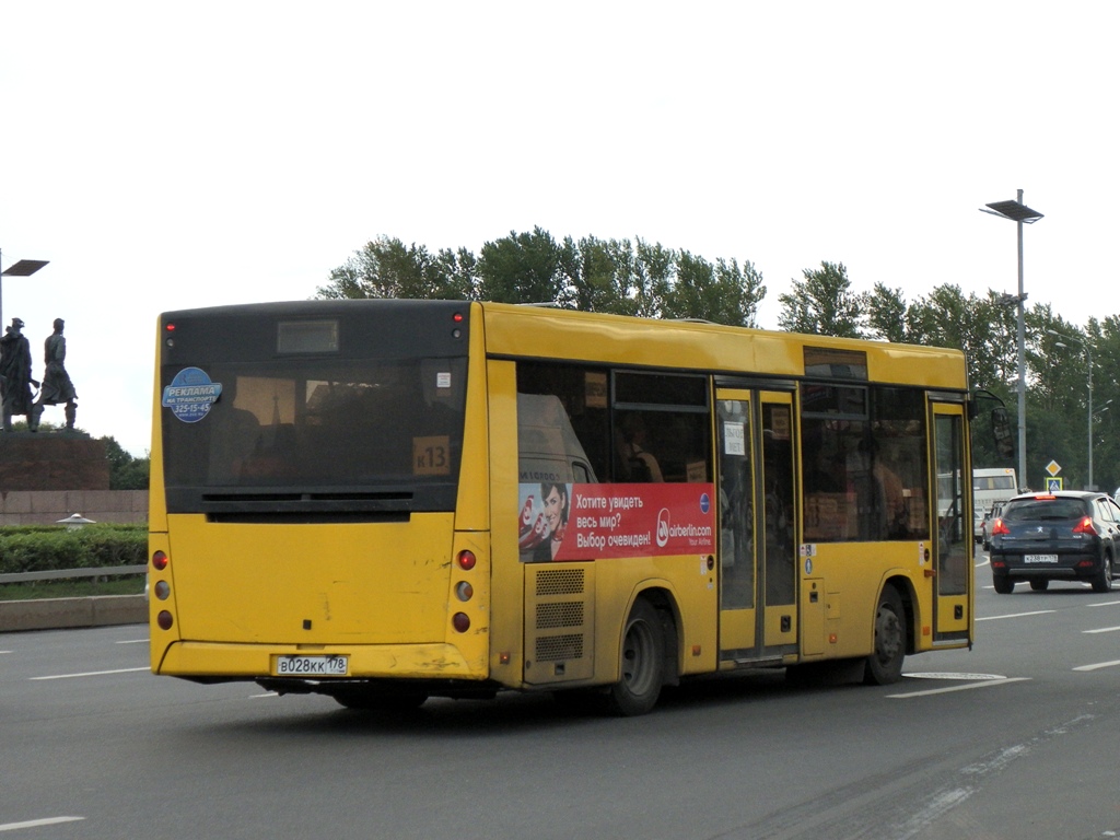 Санкт-Петербург, МАЗ-206.067 № В 028 КК 178