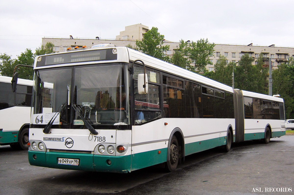 Sanktpēterburga, LiAZ-6213.20 № 7188