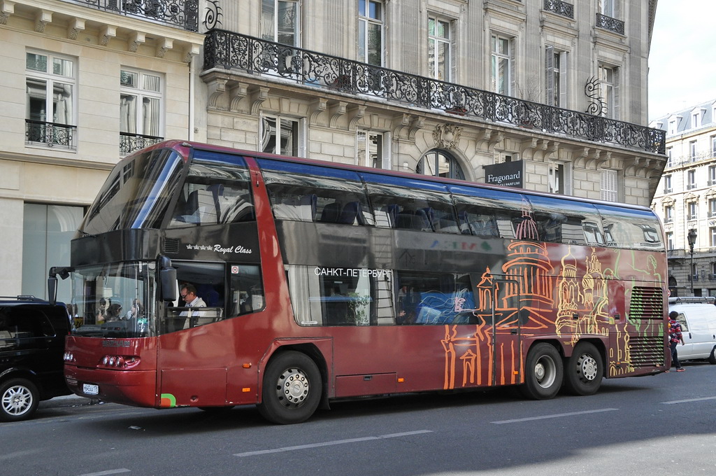 Санкт-Петербург, Neoplan PB1 N1122/3C Skyliner C № М 645 АА 178