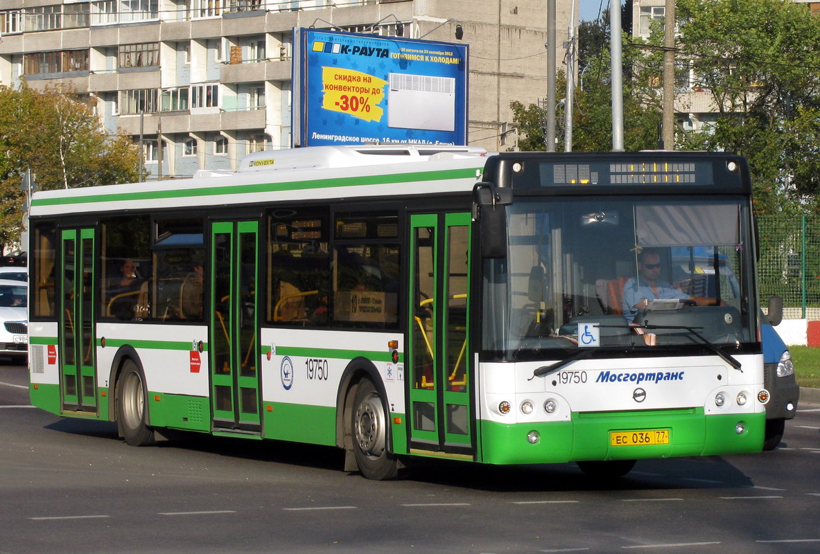 Moskau, LiAZ-5292.22 (2-2-2) Nr. 19750