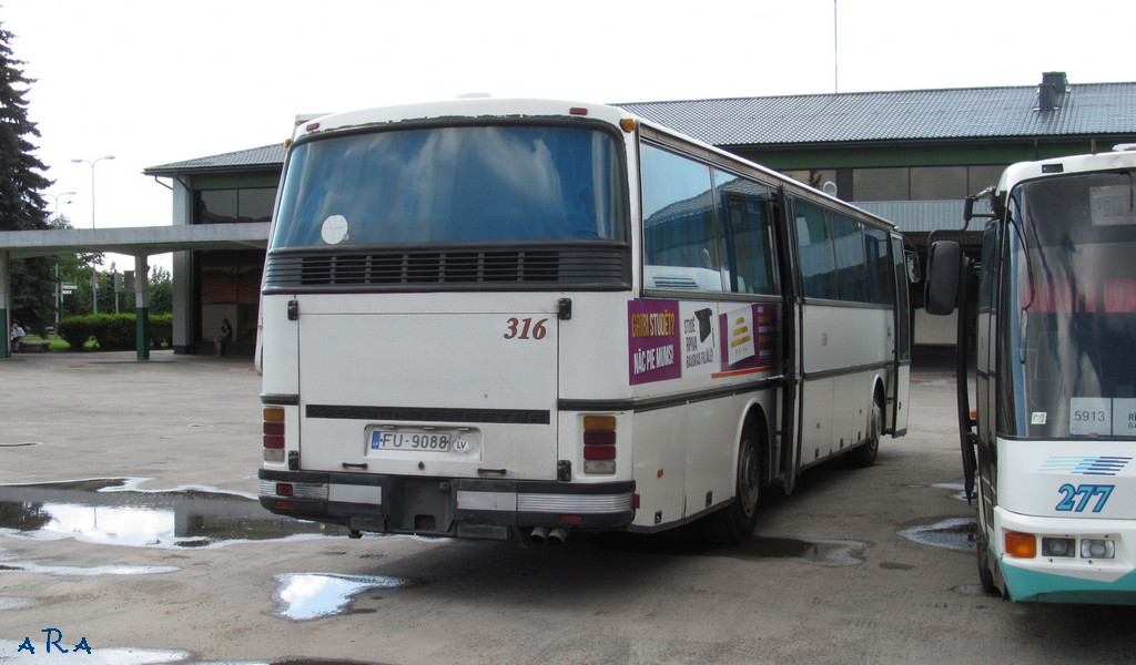 Латвия, Setra S215HR № 316