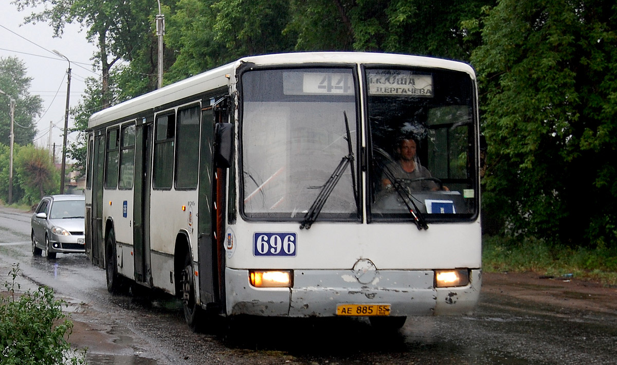 Омская область, Mercedes-Benz O345 № 696