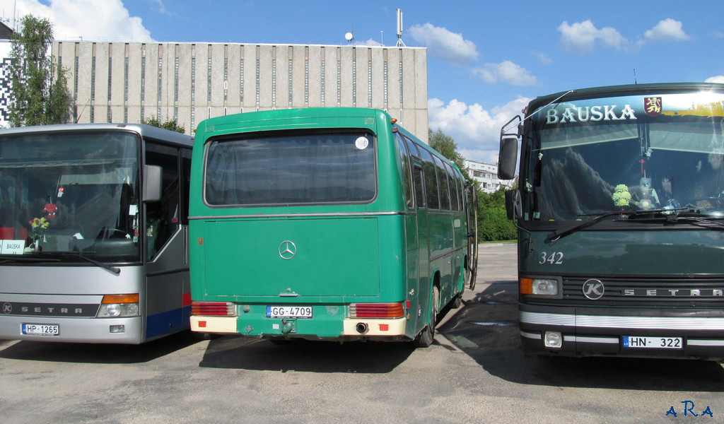 Латвия, Mercedes-Benz O303-10ÜHP № 322