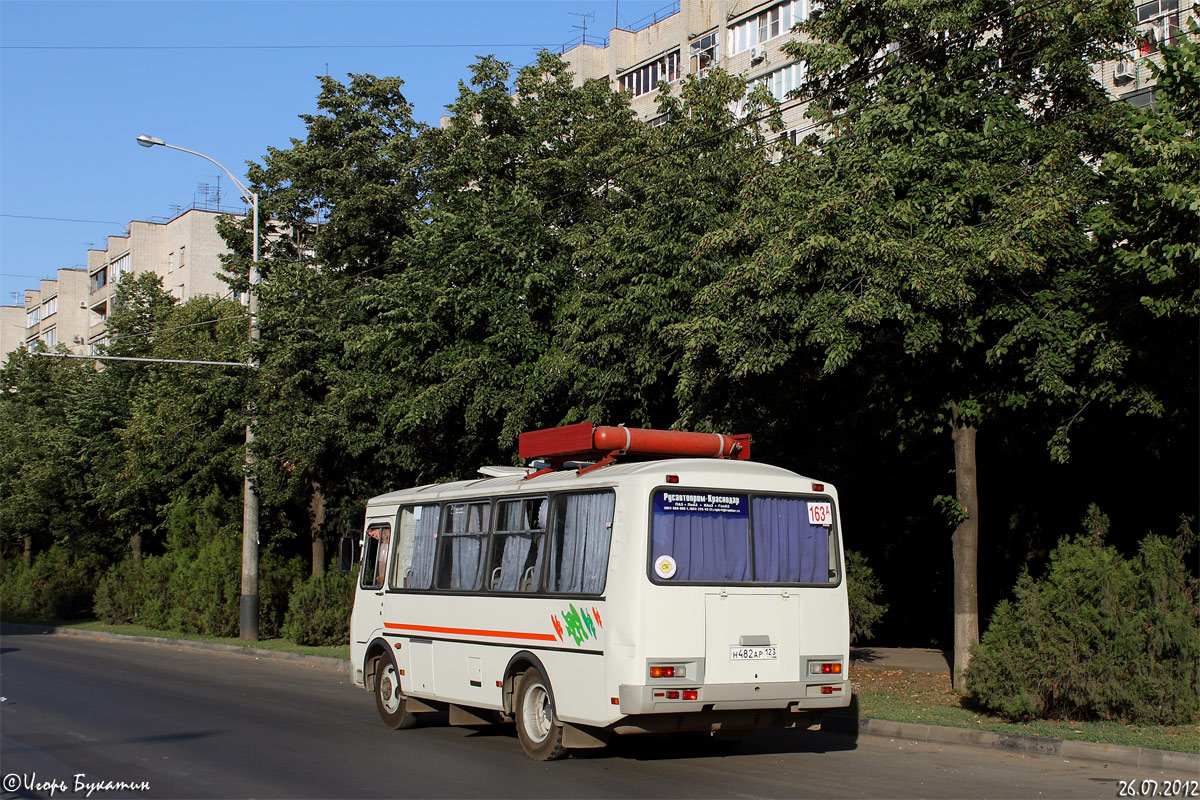 Краснодарский край, ПАЗ-32054 № Н 482 АР 123