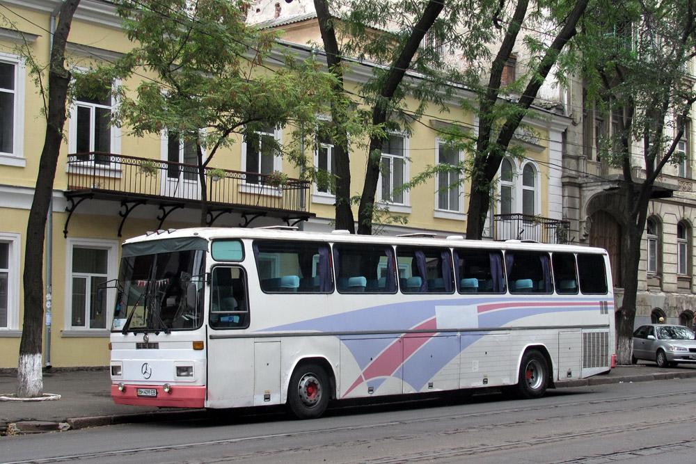 Odessa region, Otomarsan Mercedes-Benz O303 № BH 4099 EB
