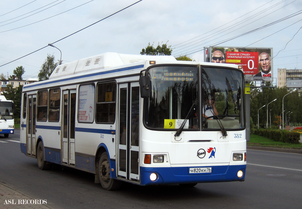 Новгородская область, ЛиАЗ-5256.57 № 382