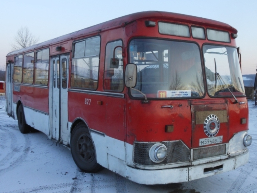 Саха (Якутия), ЛиАЗ-677М № 827
