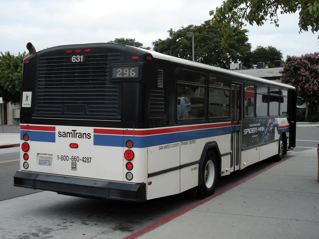 США, Gillig Phantom 40' № 631