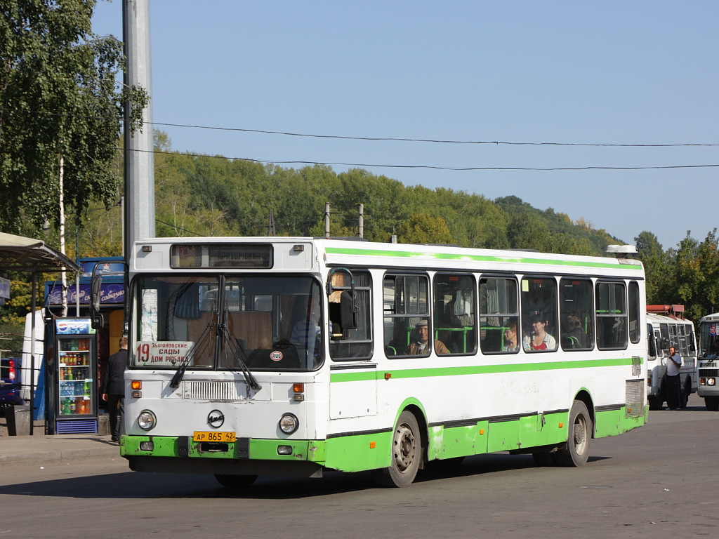 Кемеровская область - Кузбасс, ЛиАЗ-5256.30 № АР 865 42