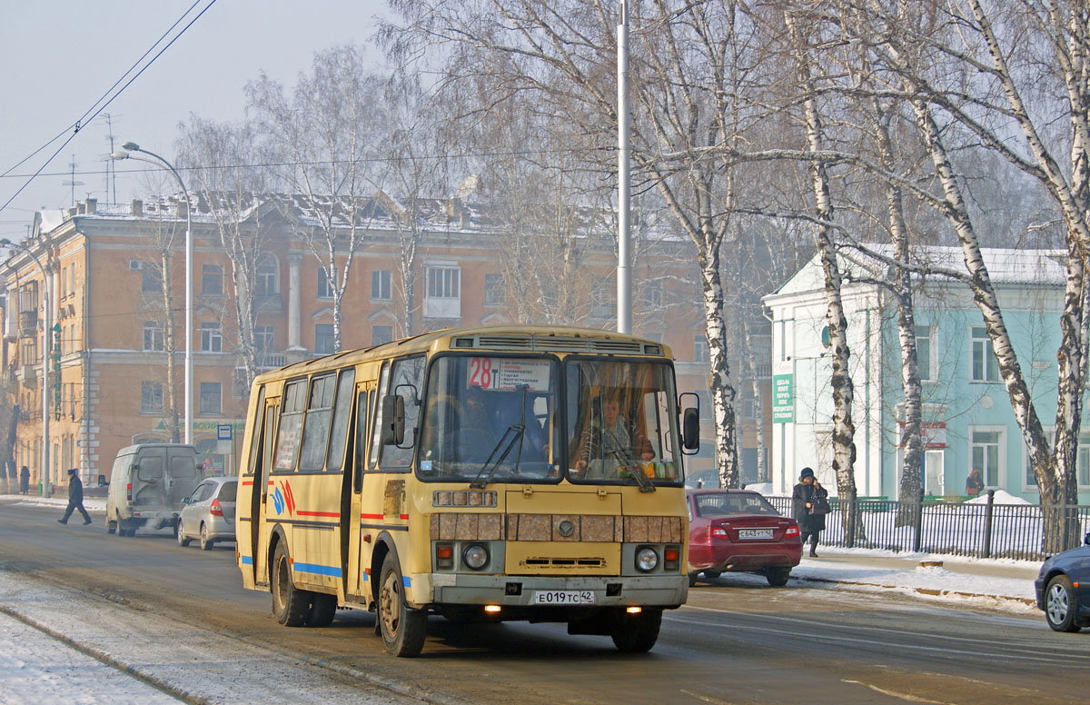 Kemerovo region - Kuzbass, PAZ-4234 č. Е 019 ТС 42