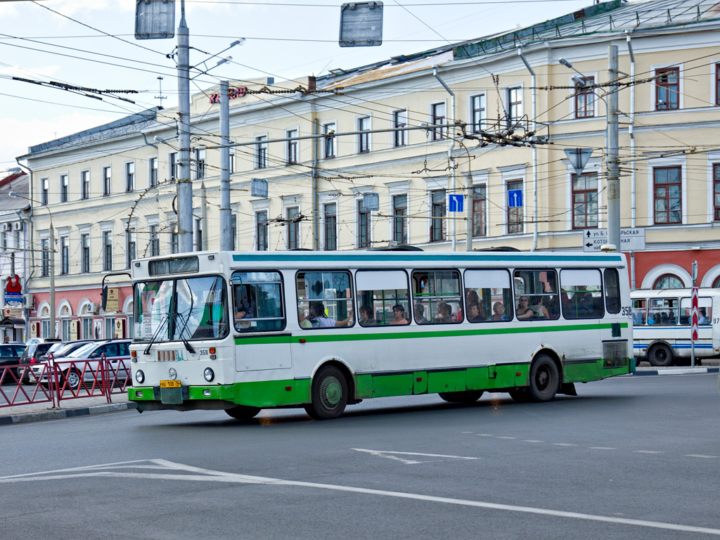 Ярославская область, ЛиАЗ-5256.30 (81 ЦИБ) № 358