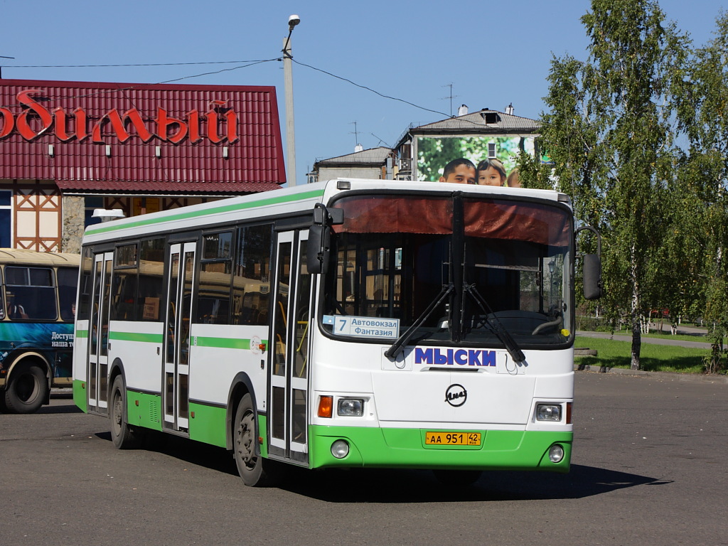 ЛИАЗ 5256.53.