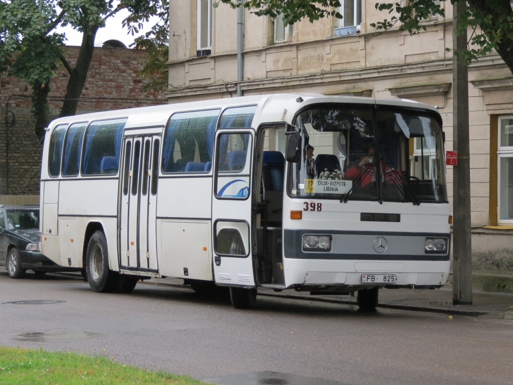 Латвия, Mercedes-Benz O303-11ÜHE № 398