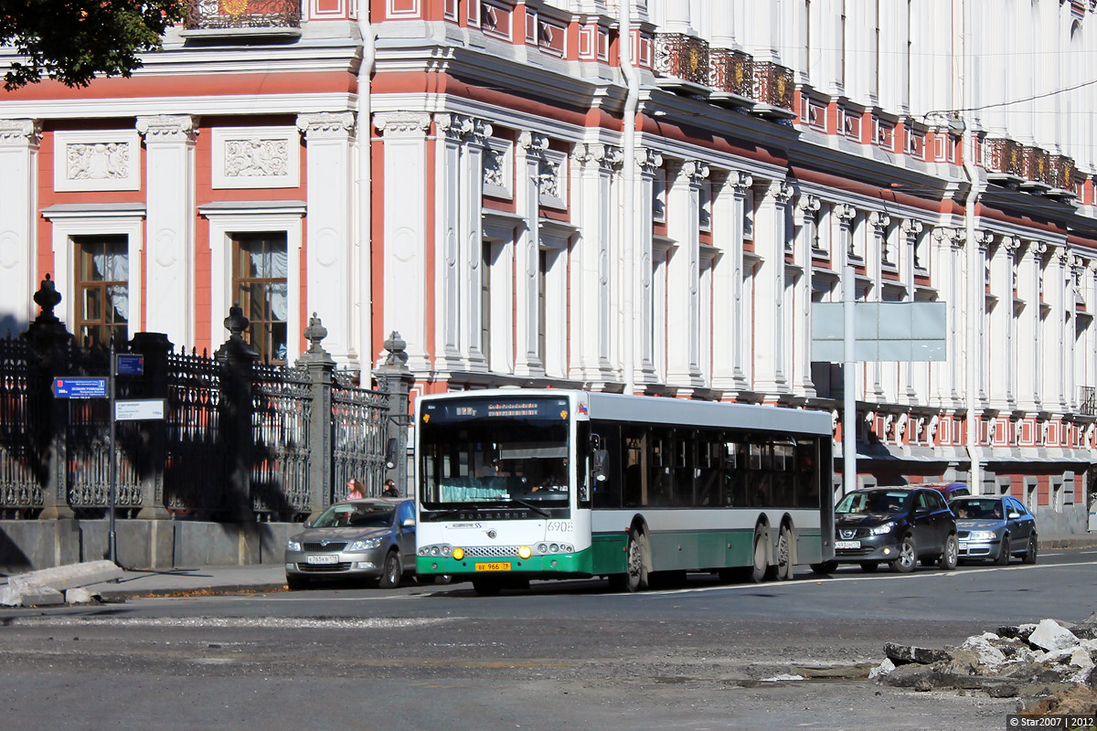 Санкт-Петербург, Волжанин-6270.06 