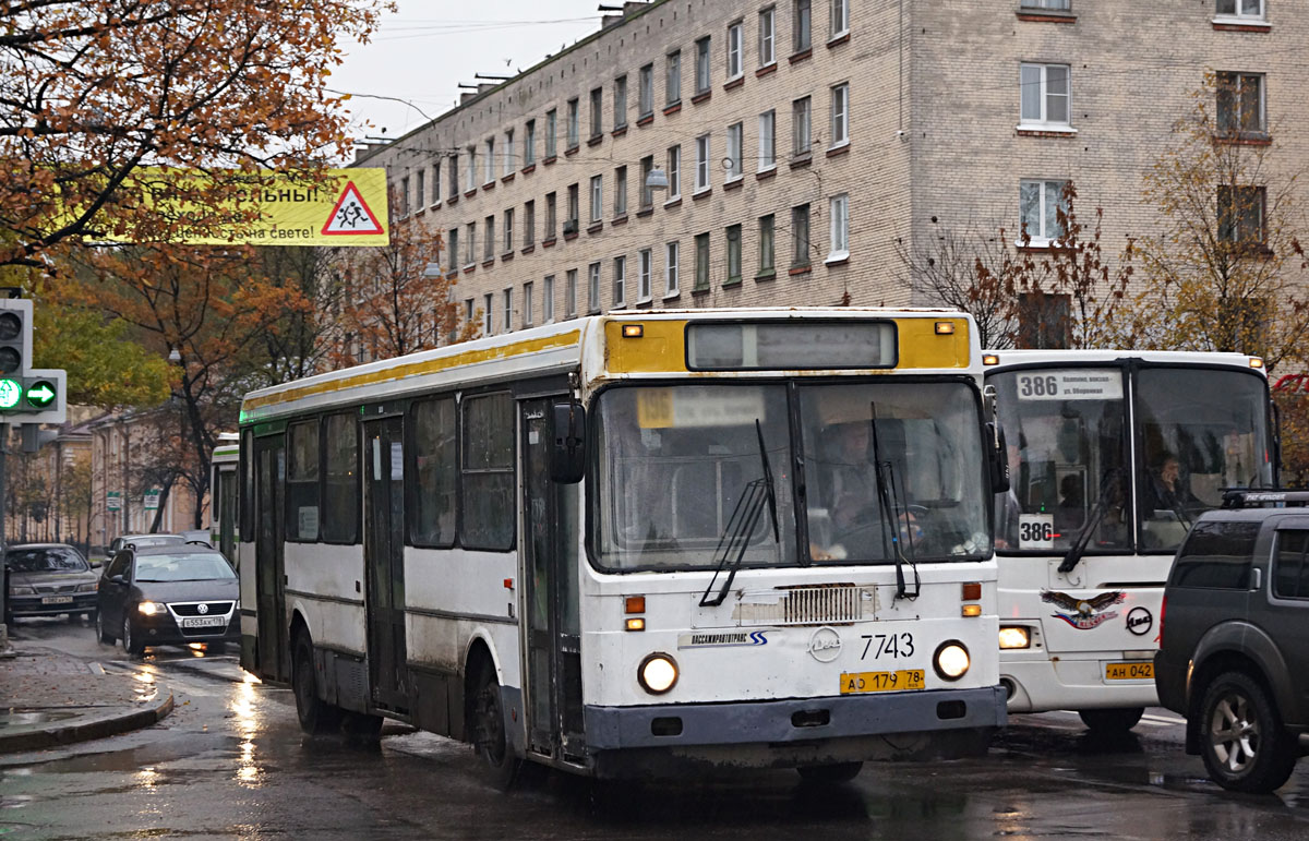 Санкт-Петербург, ЛиАЗ-5256.00 № 7743