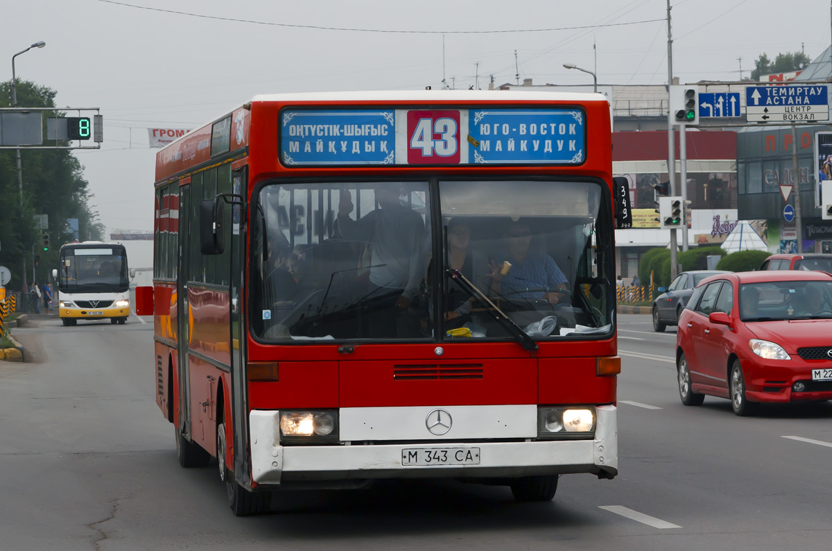 Автобус 896