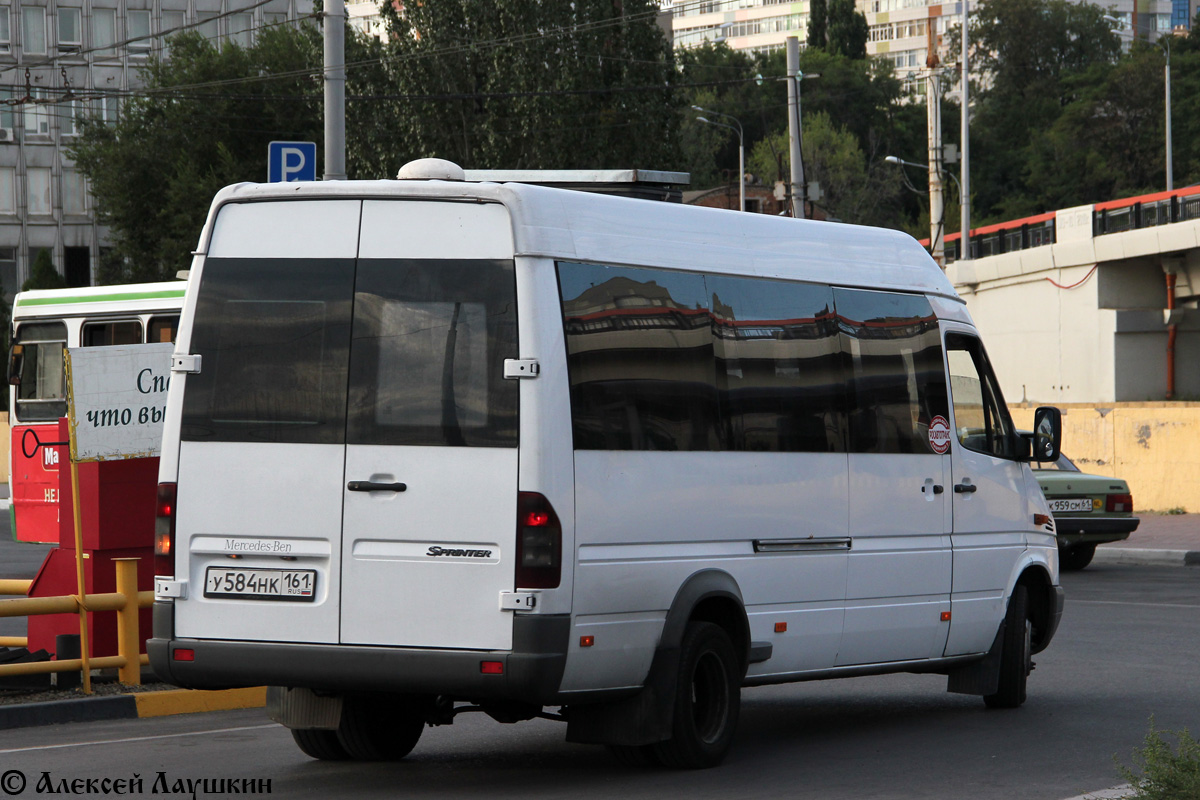 Ростовская область, Самотлор-НН-323760 (MB Sprinter 413CDI) № У 584 НК 161