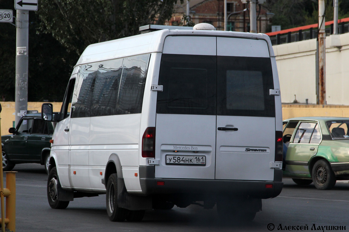 Ростовская область, Самотлор-НН-323760 (MB Sprinter 413CDI) № У 584 НК 161