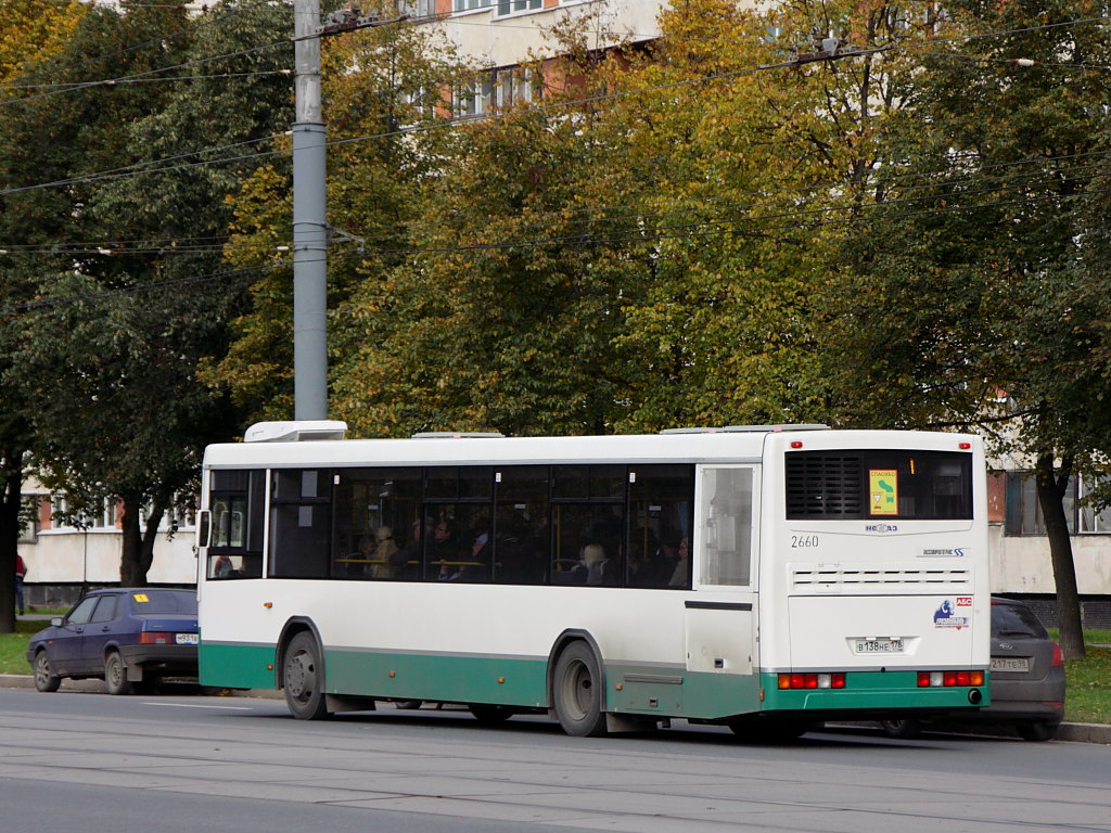 Sankt Petersburg, NefAZ-52994-40-42 Nr 2660