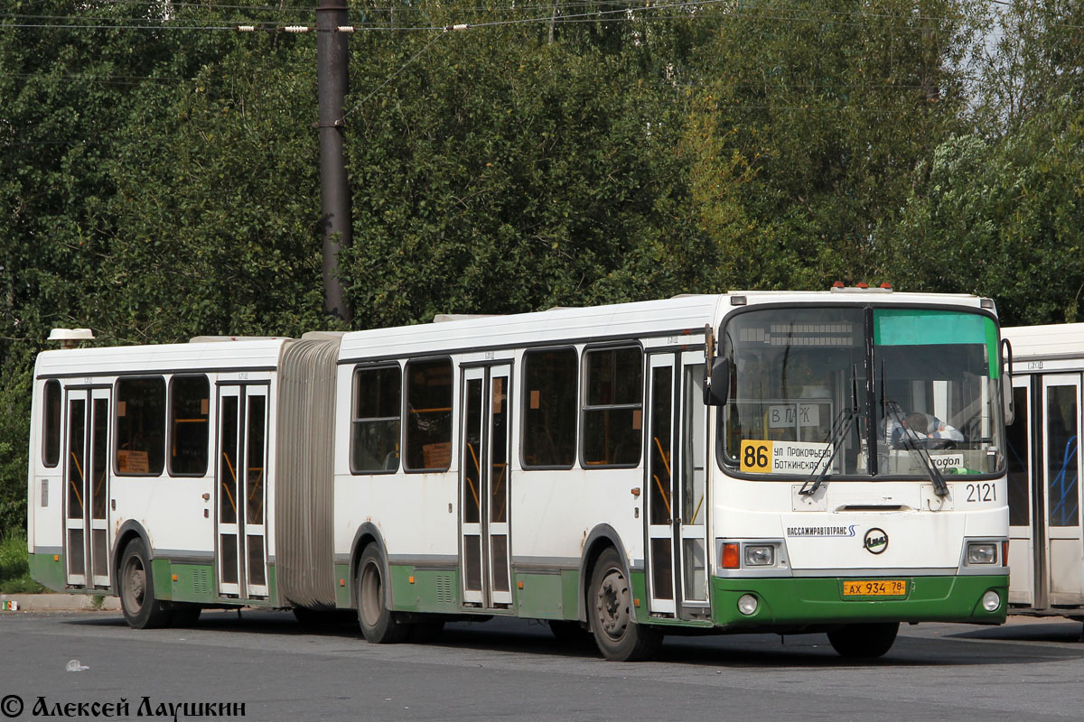 Санкт-Петербург, ЛиАЗ-6212.00 № 2121