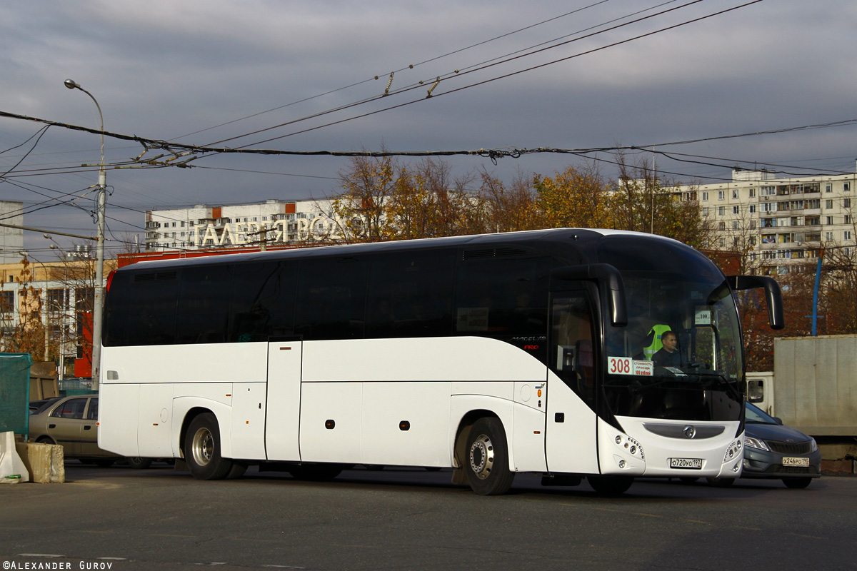 Москва, Irisbus Magelys Pro № О 720 УО 197