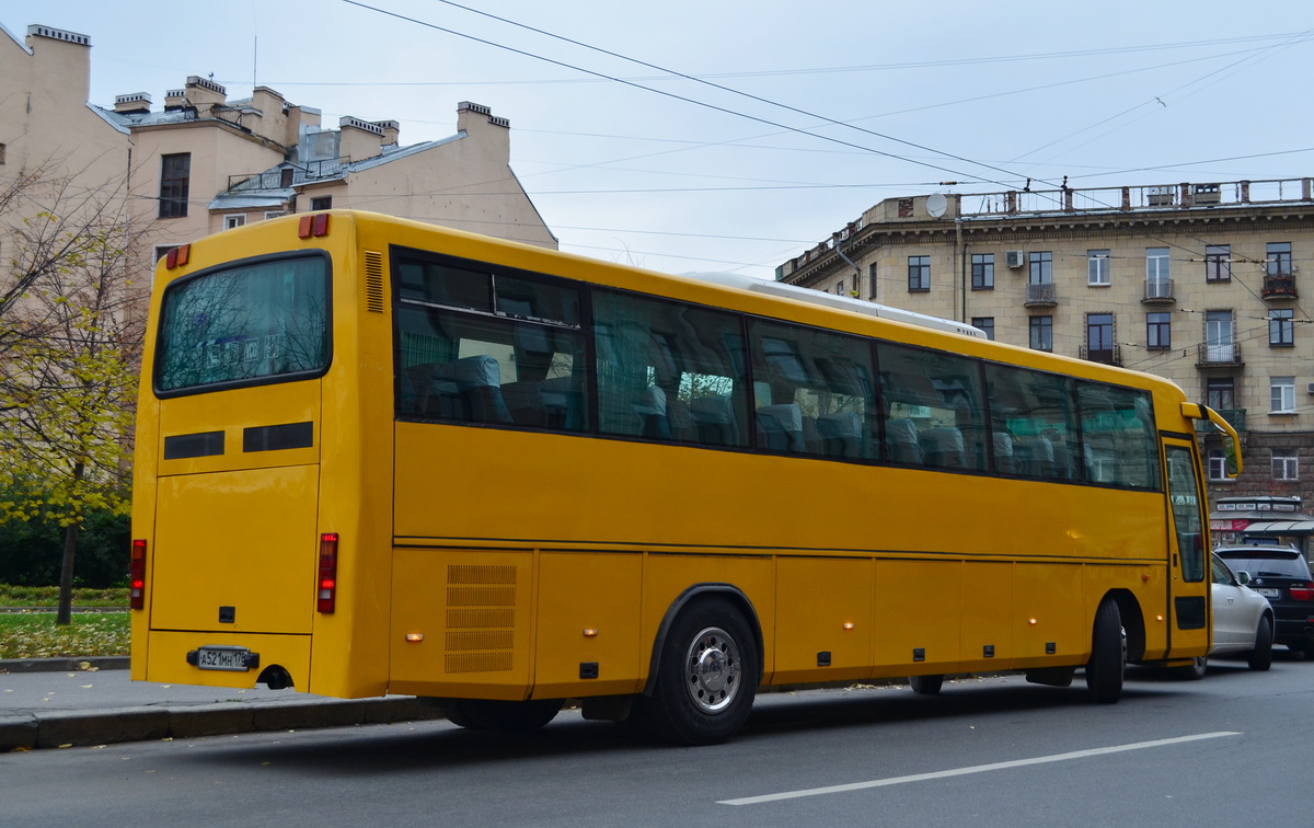 Санкт-Петербург, Yutong ZK6115HW № А 521 МН 178