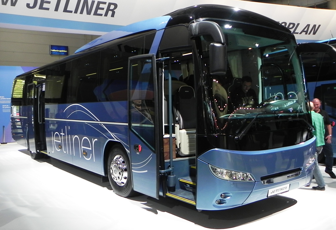 Бавария, Neoplan P26 Jetliner № M-NP 2602; Нижняя Саксония — IAA Nutzfahrzeuge 2012