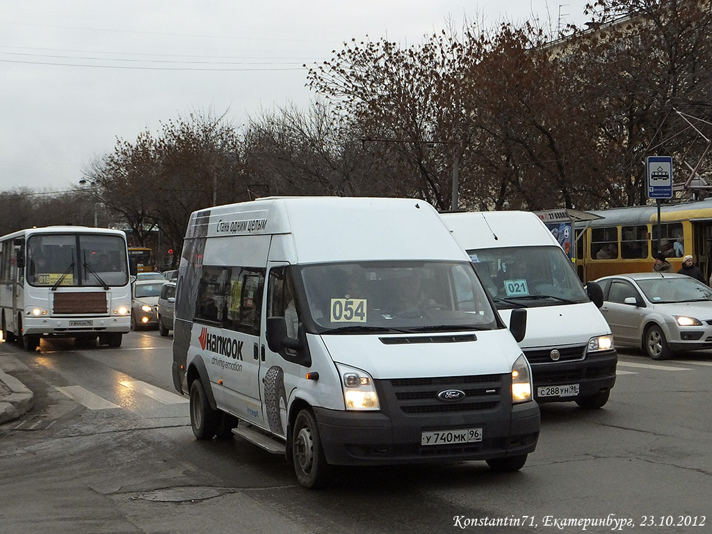 Sverdlovsk region, Nizhegorodets-222702 (Ford Transit) č. У 740 МК 96